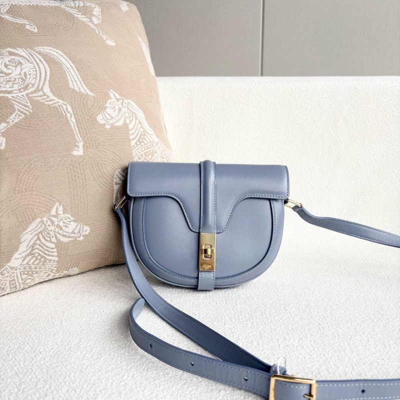 Celine besace16馬鞍包小號 藍色 金扣 可調節肩帶 牛皮 16*16*6 99新配件塵袋-7