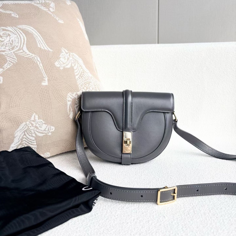 Celine besace16馬鞍包小號 深灰色 金扣 可調節肩帶 牛皮 16*16*6 98新配件塵袋-1