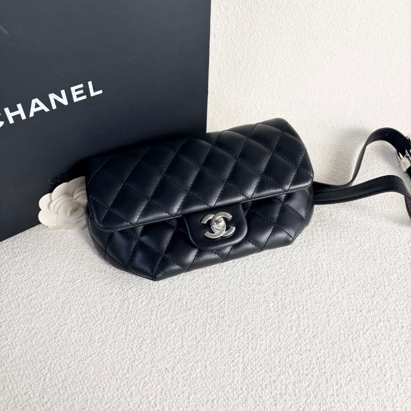Chanel 元寶腰包 黑銀 羊皮22*14 全新配件塵袋-5