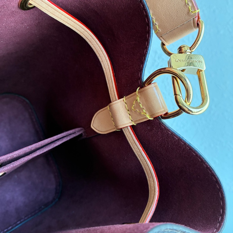 lv 花紋水桶BB 手提斜背兩用-15