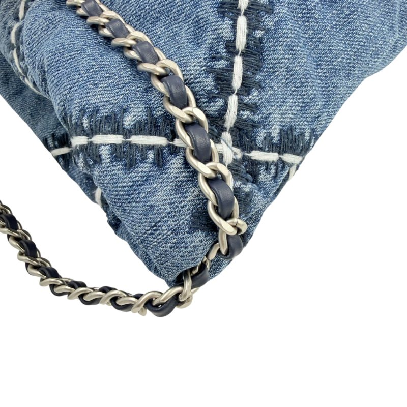 CHANEL - 藍色牛仔丹寧菱格銀釦22bag ╻MINI-9