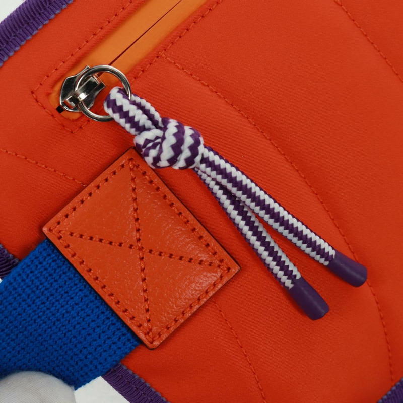 【日本直送】GUCCI 互扣式 G 腰包 尼龍紫銀色 752102 正品 BA9874V-17