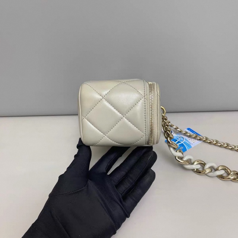 Chanel香奈兒 灰色全皮菱格盒子包-2