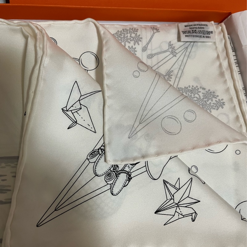 愛馬仕福寶郵輪 90*90絲巾-12