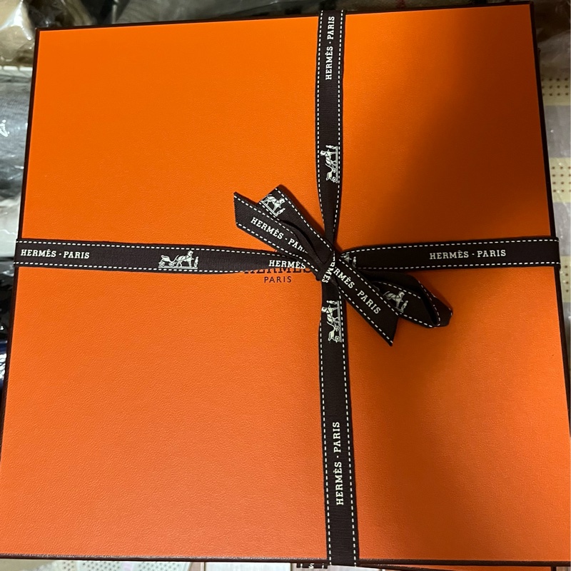 愛馬仕福寶郵輪 90*90絲巾-16