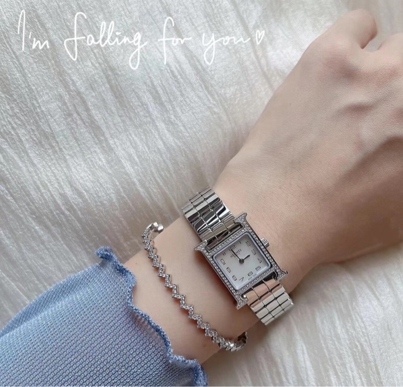 【經典H滿鑽🤩99%接近全新✨低調奢華✨】Hermes女士石英表 鋼帶款 貝母盤+後鑲鑽，鋼帶款-0