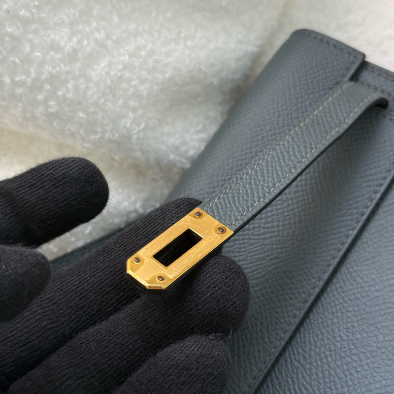 （2023台灣專櫃購證）愛馬仕 Kelly to go 颶風藍Y7 🔹高級灰調的藍色-6