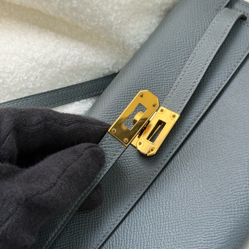 （2023台灣專櫃購證）愛馬仕 Kelly to go 颶風藍Y7 🔹高級灰調的藍色-7