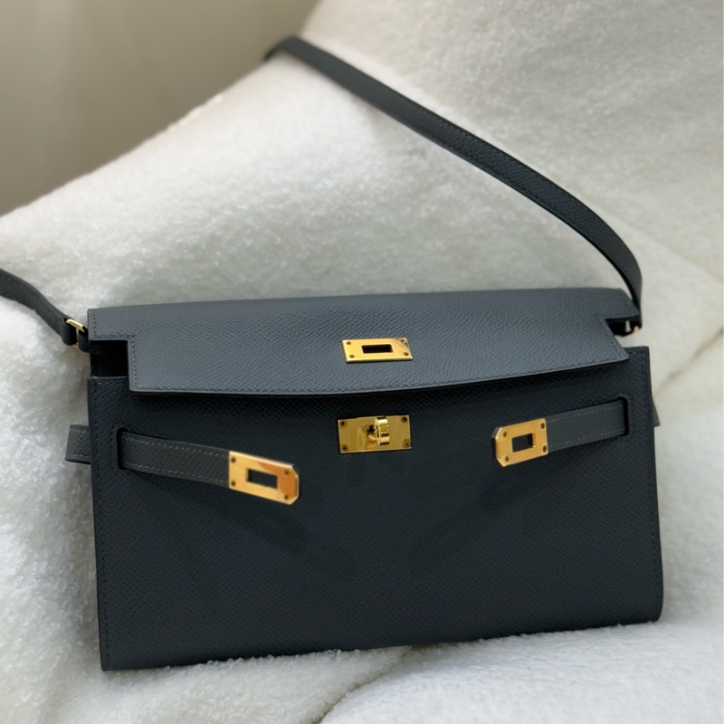 （2023台灣專櫃購證）愛馬仕 Kelly to go 颶風藍Y7 🔹高級灰調的藍色-14