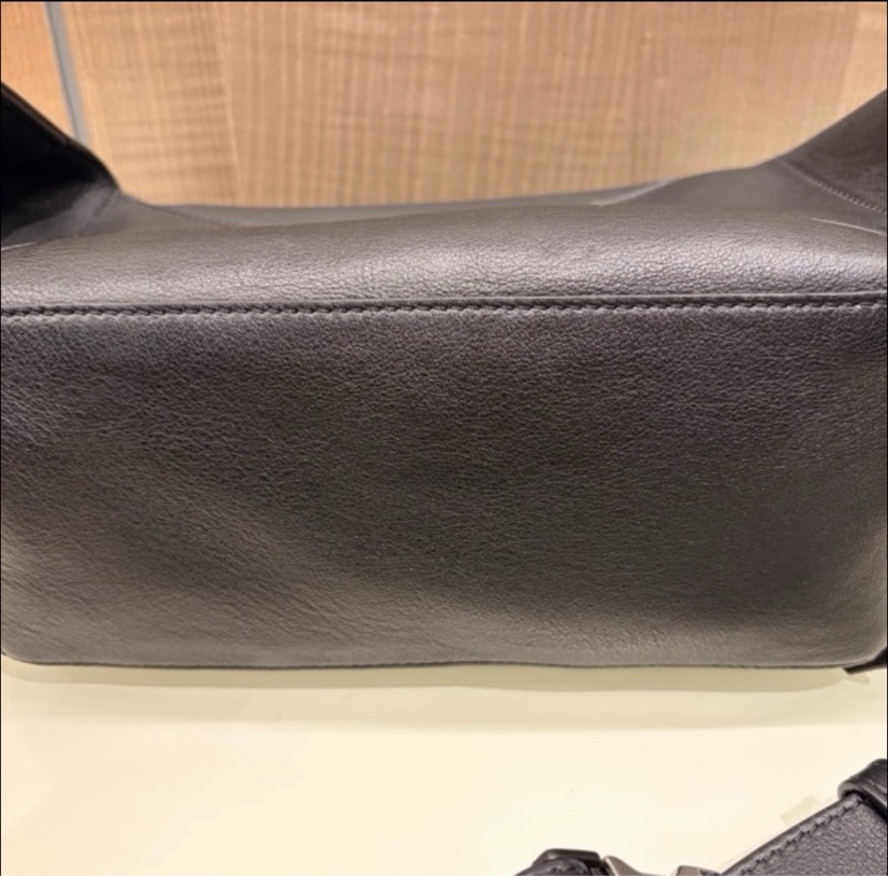 Loewe puzzle 黑色小號腰包-4