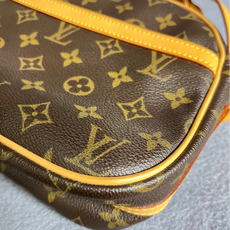 【96新 ✨ 全網最低價！】LV中古老花 蘋果包 酒壺包 郵差包 斜挎包-11