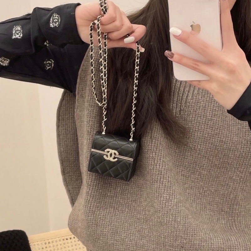 【97新 ✨ 全網最低價！】特別款 Chanel香奈兒 黑金mini小盒子 羊皮 耳機包 斜挎包 腰包（下單前先詢問❗️）-2