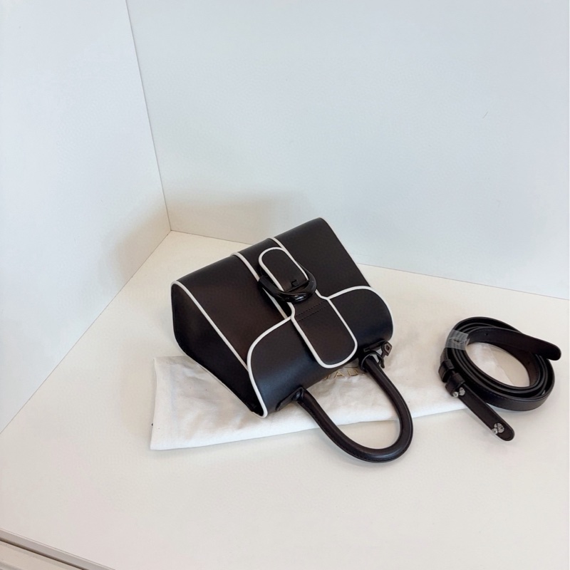 ✨Delvaux 德爾沃 限量黑白手提包 經典D扣🐼-5