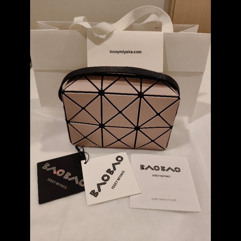 Issey miyake三宅一生Bao Bao cuboid 邱比特迷你方型斜背包-0