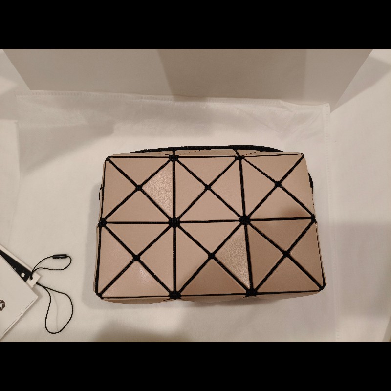 Issey miyake三宅一生Bao Bao cuboid 邱比特迷你方型斜背包-3
