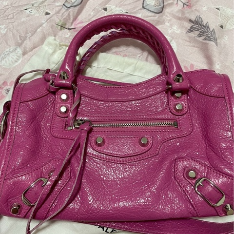 全網最低價：巴黎世家mini city