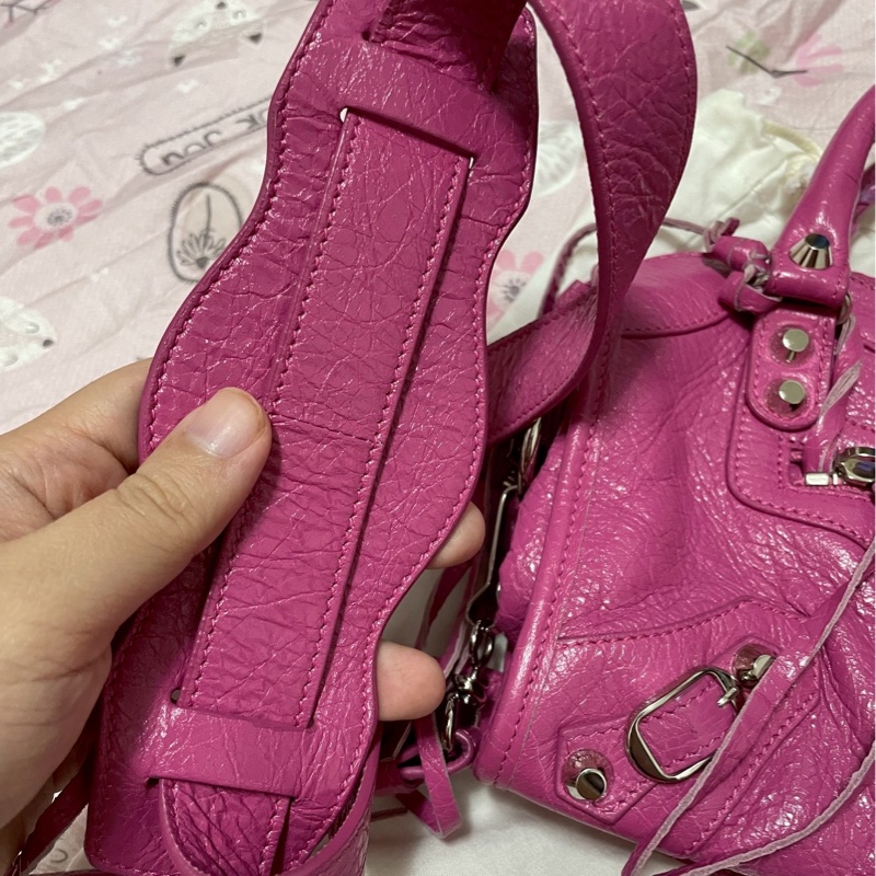 全網最低價：巴黎世家mini city-5