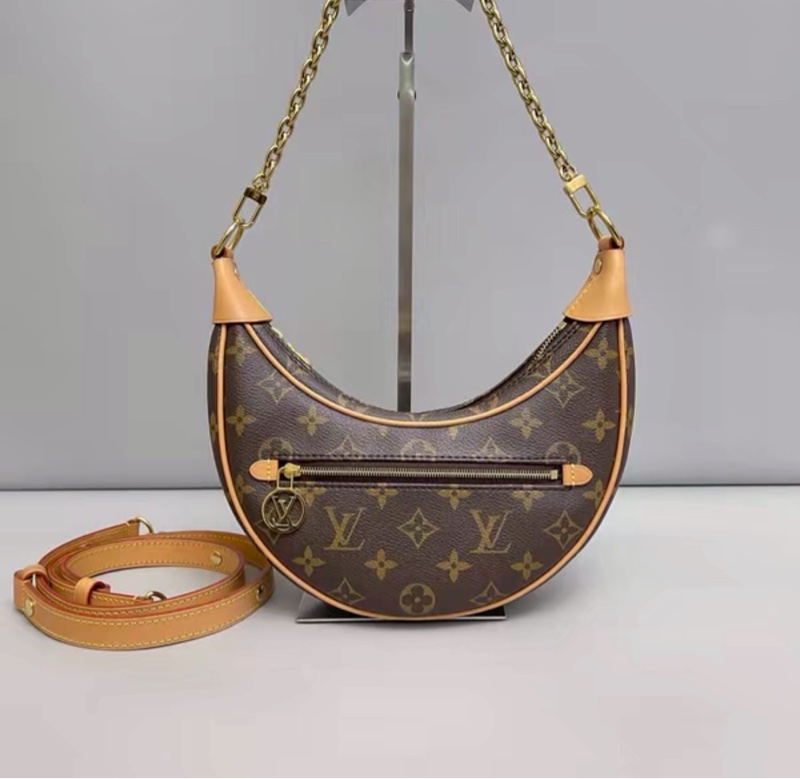 熱門日常實用款😍99新🆕Lv路易威登Loop棕色老花月亮包碗豆包單肩手提鏈條包🌙-8