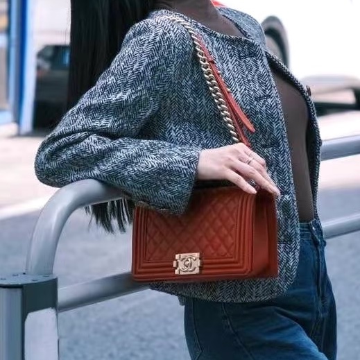 絕美神包✨Chanel香奈兒酒紅色金扣中號LeBoy25菱格紋單肩斜挎包-6