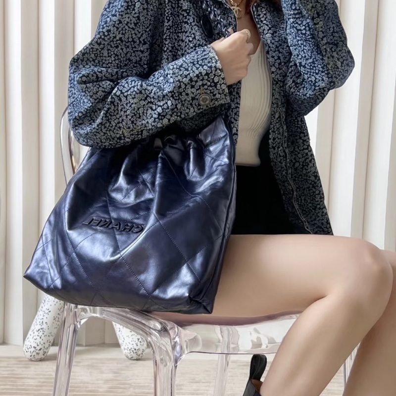 氣質百搭款💙Chanel深海藍小號22bag垃圾袋單肩鏈條包⛓️-10