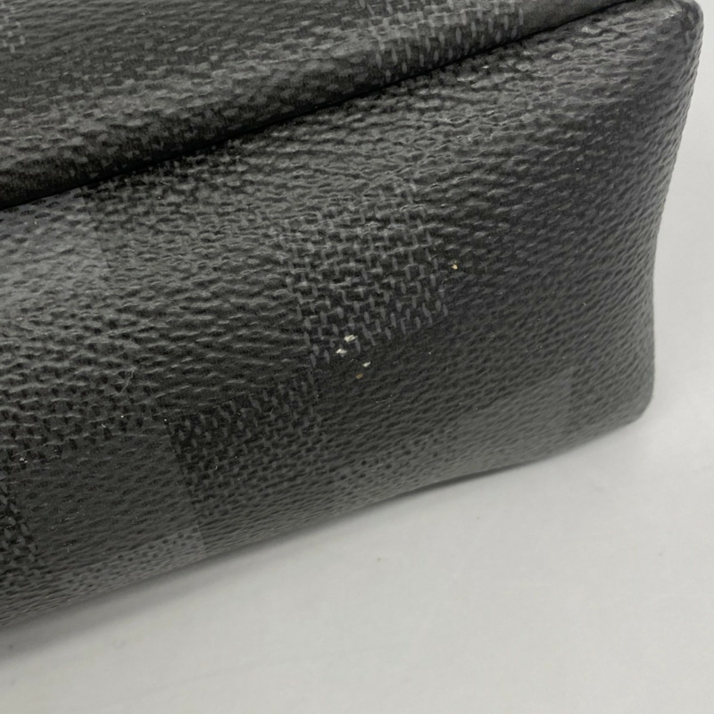 路易威登 Damoflage Pochette Voyage Souple 手拿包 M14926 黑色男士-6