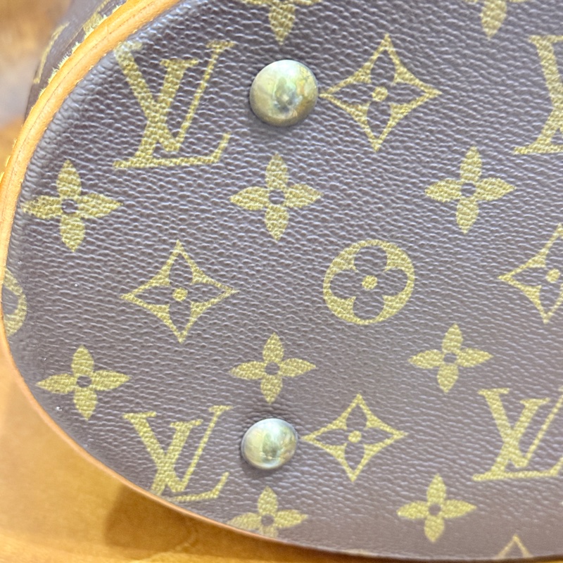 不錯的88新✨私物超甜賣🫶🏻 LV老花 小水桶  內裡全皮 肩背 手提都可以 經典好用又可愛-58