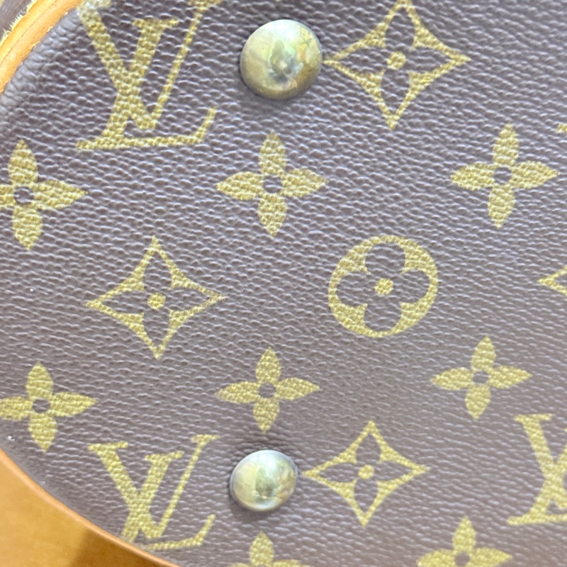 不錯的88新✨私物超甜賣🫶🏻 LV老花 小水桶  內裡全皮 肩背 手提都可以 經典好用又可愛-77