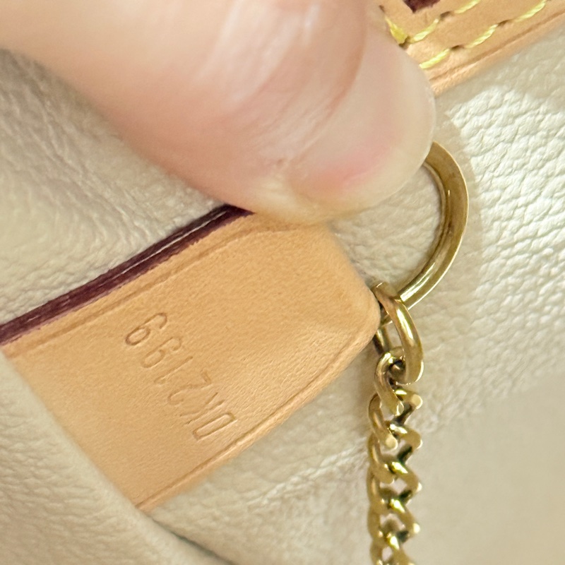 8新✨LV老花 小水桶 內裡全皮 肩背 手提都可以 經典好用又可愛-3