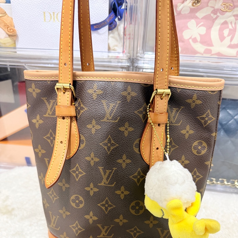 8新✨LV老花 小水桶 內裡全皮 肩背 手提都可以 經典好用又可愛-12