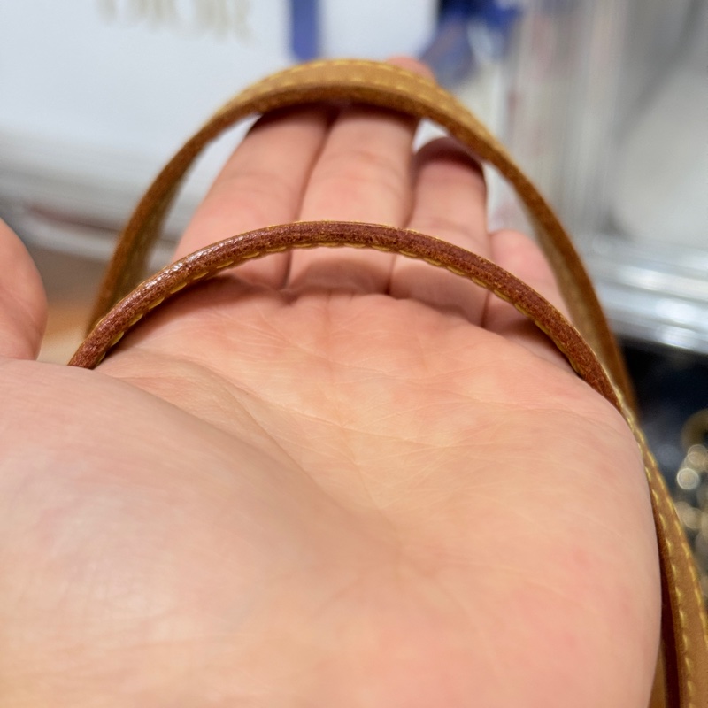 8新✨LV老花 小水桶 內裡全皮 肩背 手提都可以 經典好用又可愛-21