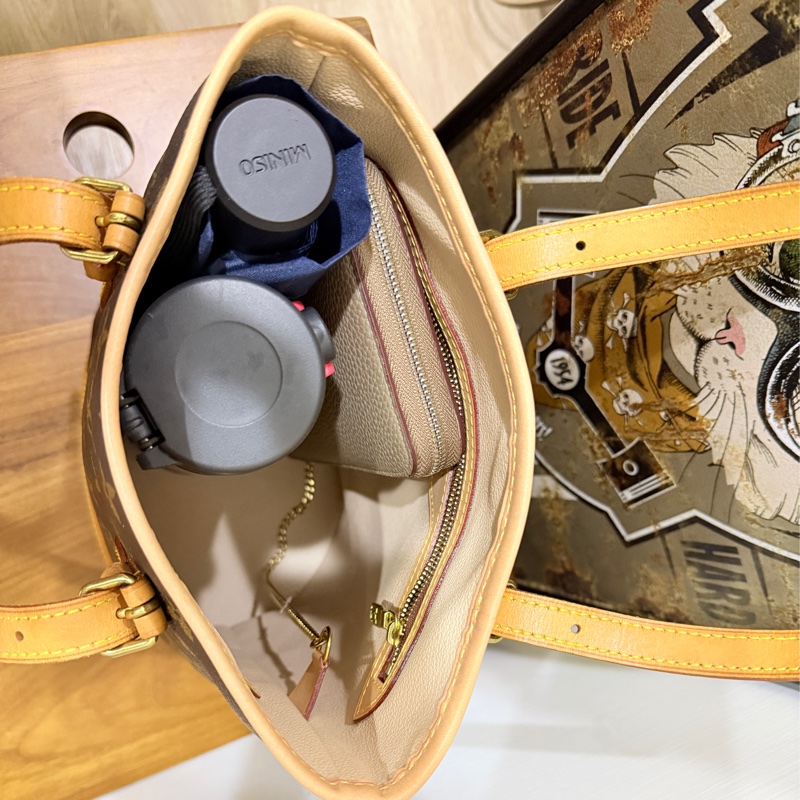 不錯的88新✨LV老花 小水桶  內裡全皮 肩背 手提都可以 經典好用又可愛-20