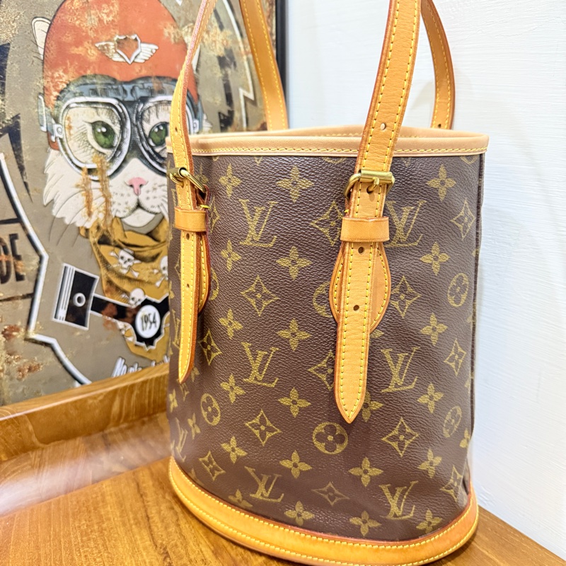 不錯的88新✨LV老花 小水桶  內裡全皮 肩背 手提都可以 經典好用又可愛-23