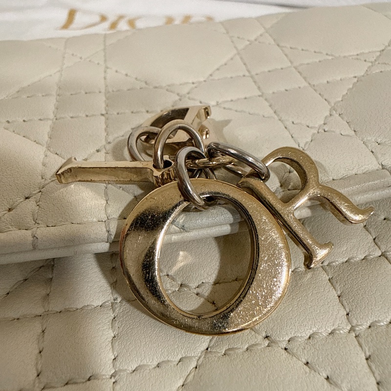 Dior✨My lady Dior 藤格紋鏈條包 櫃上再售十萬-25