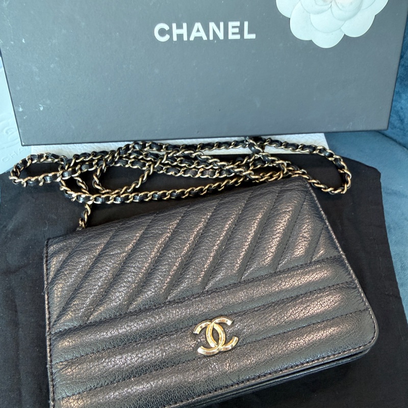 Chanel✨山羊皮條紋WOC鏈子皮夾 22開-5