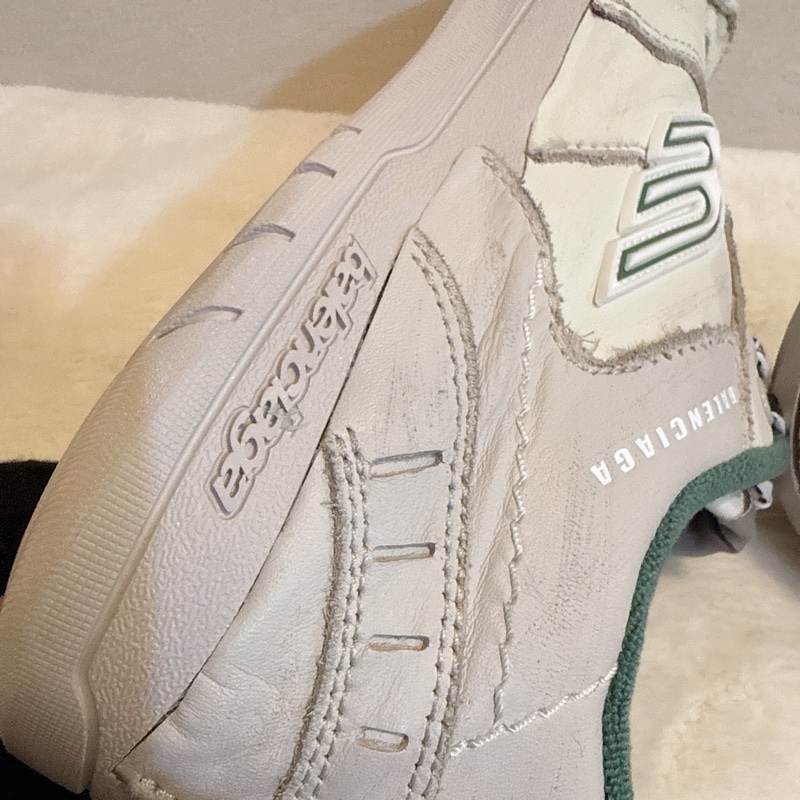 櫃上33900僅試穿✨ Balenciaga 巴黎世家 2025 HAMPTONS 復古做舊休閒鞋#40-5