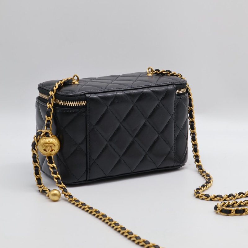 CHANEL 金球羊皮長盒子 - 黑金-1