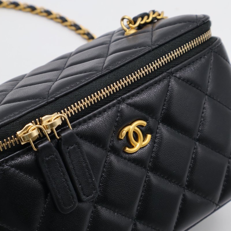 CHANEL 金球羊皮長盒子 - 黑金-9