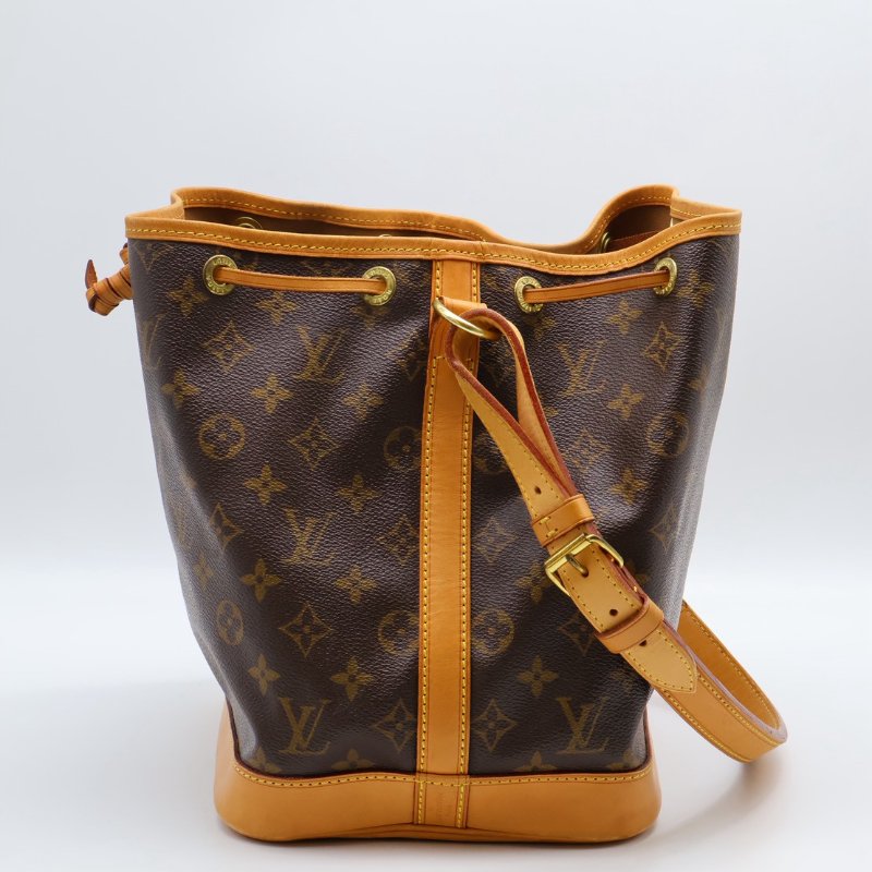 LOUIS VUITTON Noe BB老花水桶包-9