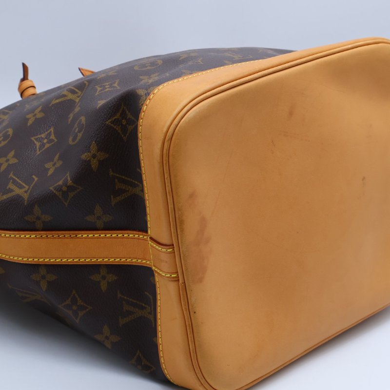 LOUIS VUITTON Noe BB老花水桶包-11