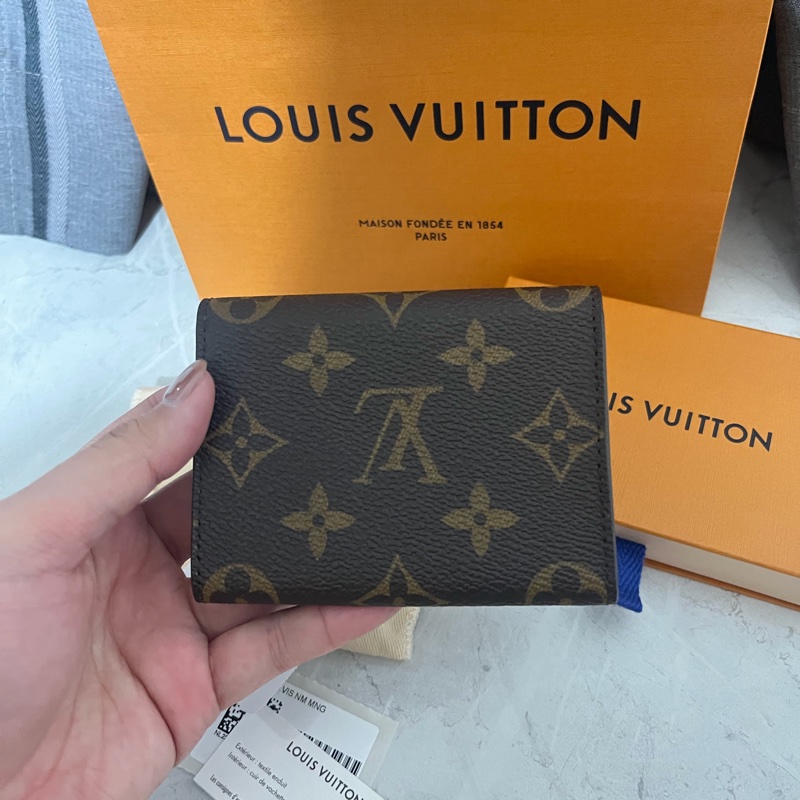 全新 LV Louis Vuitton 名片夾卡夾 全配-3