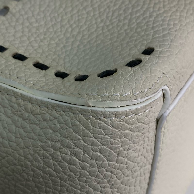 △ Delvaux 德爾沃 Ivory Calfskin Cool Box MM 2 Way Bag 象牙白色小牛皮兩用袋 - 257028354-8