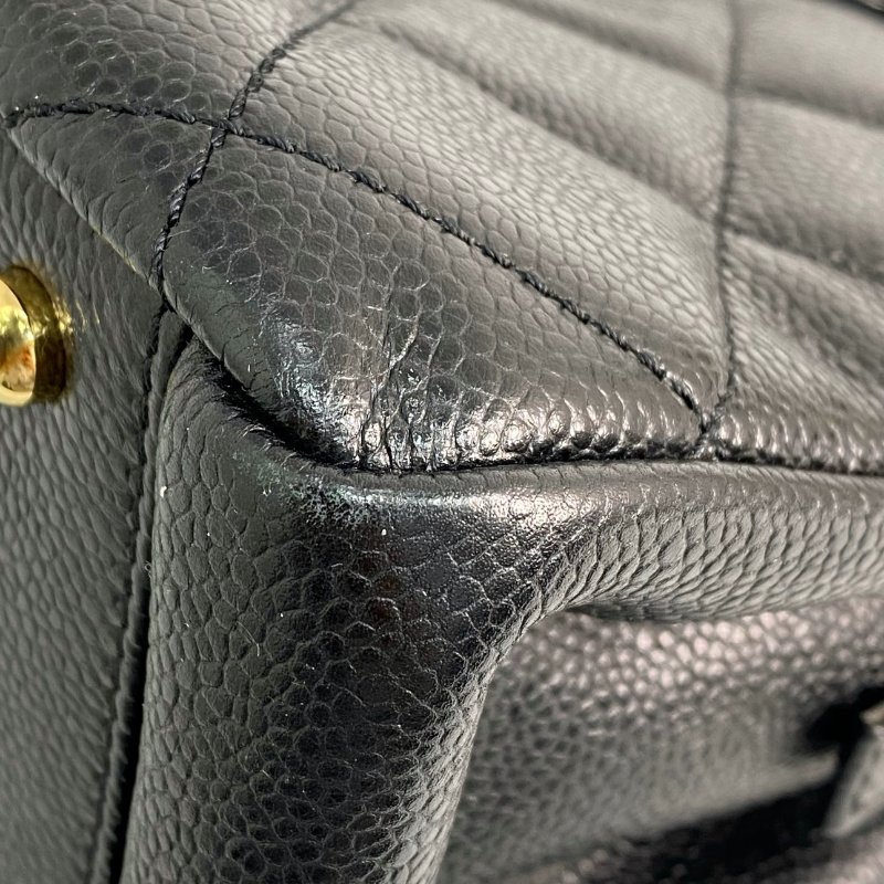 △ Chanel 香奈兒 Black Caviar Skin Gold Tone Metal Chain Tote Bag A67294 No.18 黑色粒紋小牛皮金色金屬鎖鏈托特袋No.18 - 257028413-6