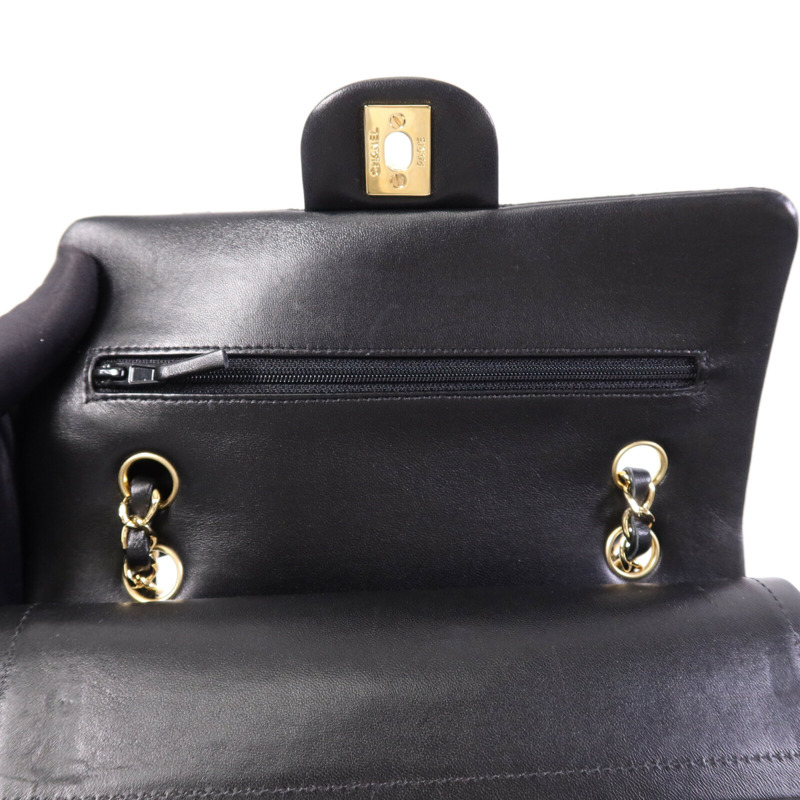 CHANEL 羊皮皮革Classic 23金扣鏈帶肩背袋-14