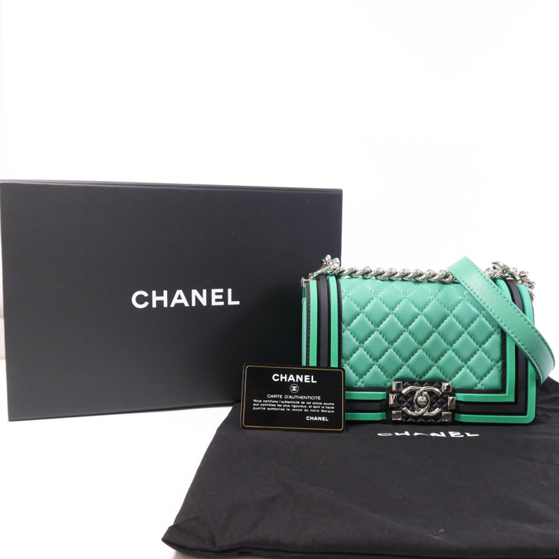 CHANEL 羊皮皮革Boy 20銀扣鏈帶肩背袋-9