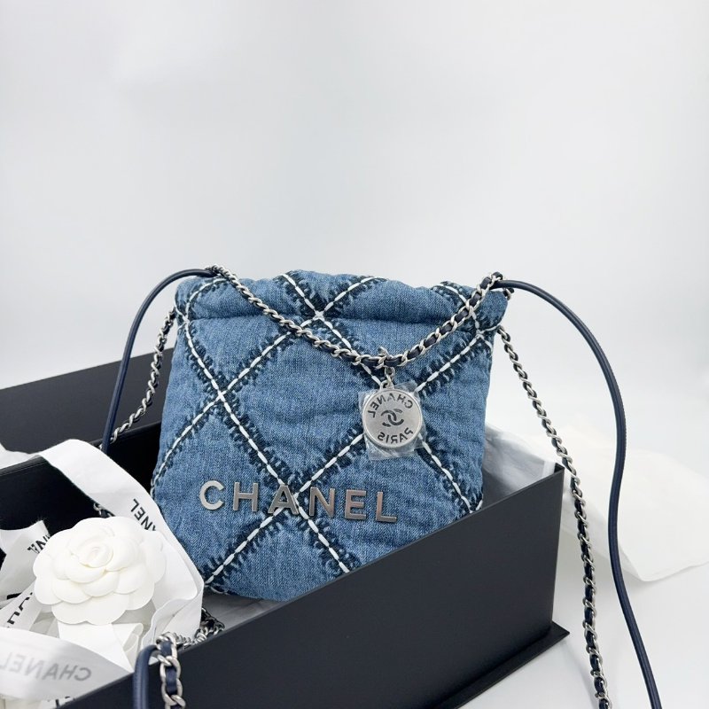 CHANEL丹寧牛仔銀釦MINI 22側背包(僅離櫃!)-4