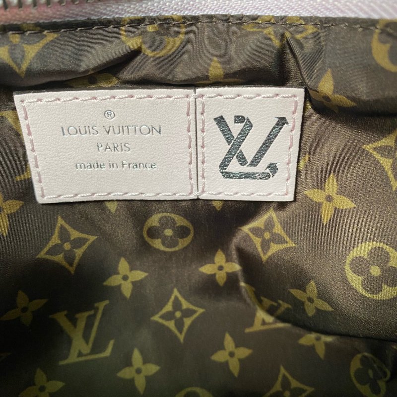 △ Louis Vuitton 路易威登 Pink And Silver Nylon Monogram Maxi Multi Pochette Accessoires Shoulder Bag M21056 粉紅色和銀色尼龍經典老花肩背袋 - 267000241-24