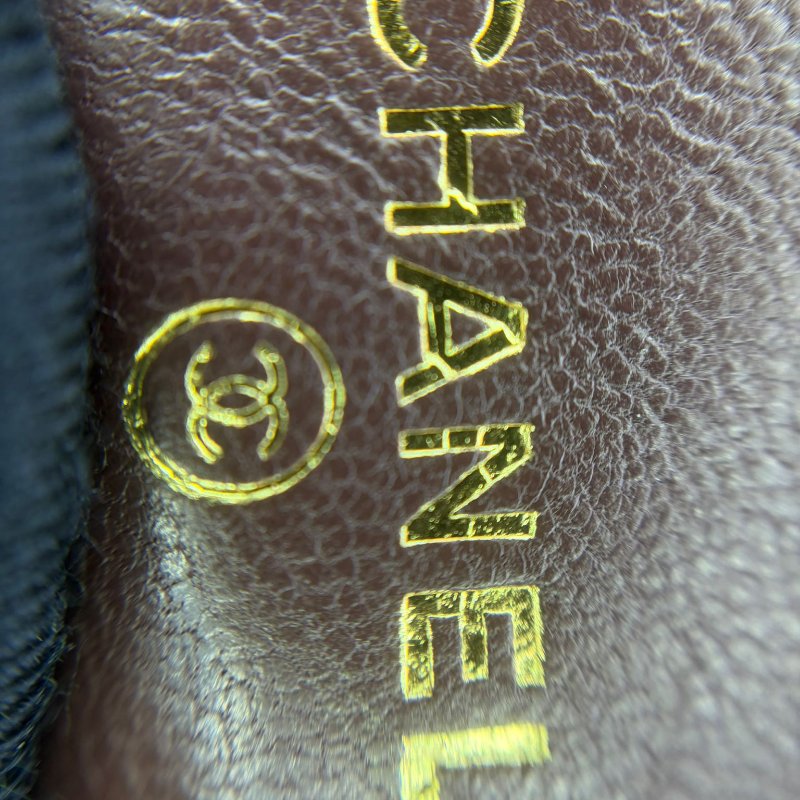 Chanel 經典菱格紋短夾-1