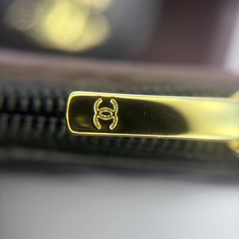 Chanel 經典菱格紋短夾-14