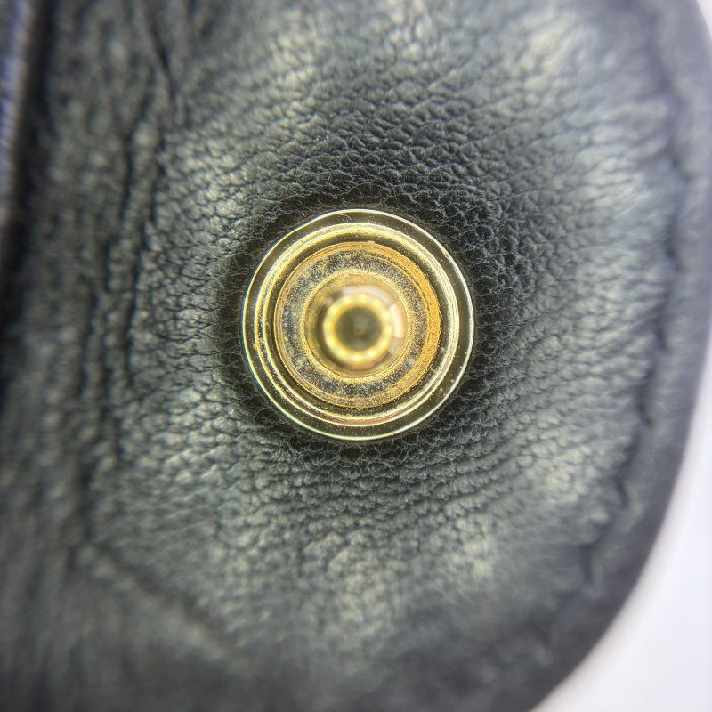 Chanel 經典菱格紋短夾-19