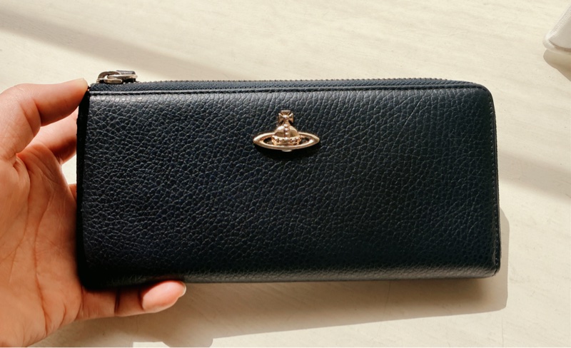 Vivienne Westwood 經典土星🪐靛色牛皮革 長夾-0